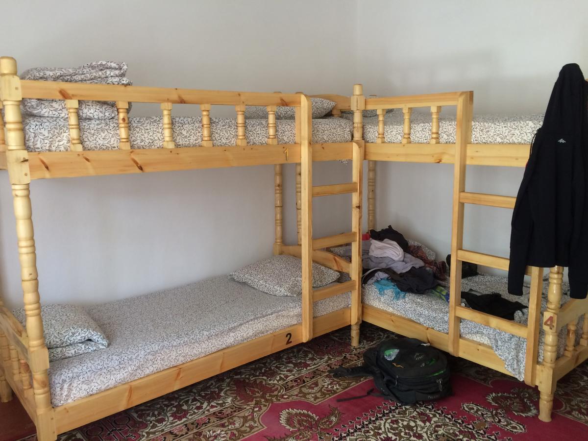 Salom Hostel Panjakent Luaran gambar