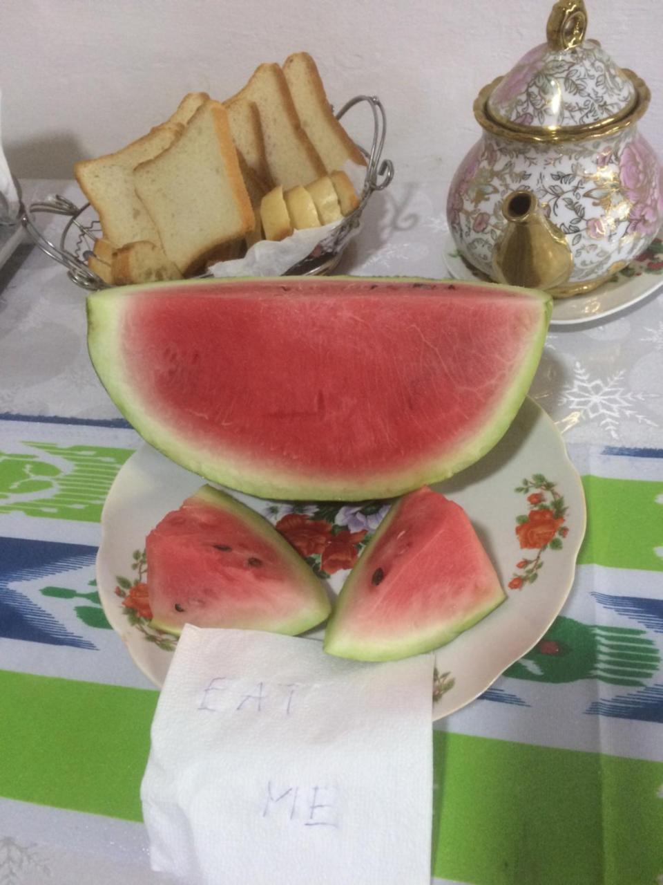 Salom Hostel Panjakent Luaran gambar